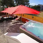 Appartement House Pesa *