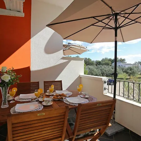 House Pesa Appartement