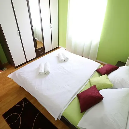 Apartamento House Pesa Vir